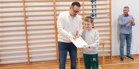 Powiększ grafikę: apel-podsumowujacy-i-polrocze-673491.jpg