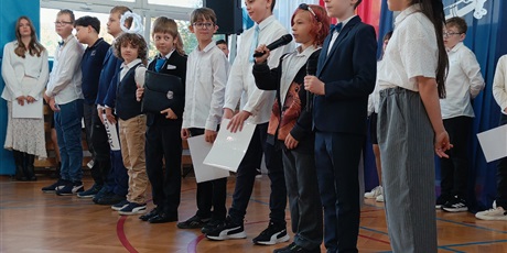 Powiększ grafikę: den-w-sp79-645935.jpg