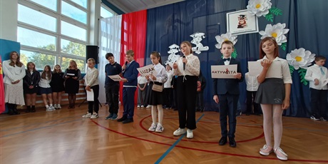 Powiększ grafikę: den-w-sp79-645937.jpg