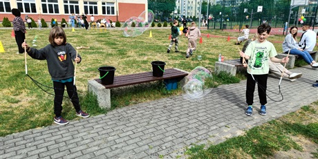 Powiększ grafikę: dzien-dziecka-w-naszej-szkole-696873.jpg