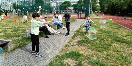 Powiększ grafikę: dzien-dziecka-w-naszej-szkole-696879.jpg