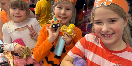 Powiększ grafikę: dzien-tumbo-w-sp-79-dziekujemy-658411.jpg