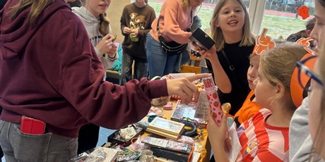 Powiększ grafikę: dzien-tumbo-w-sp-79-dziekujemy-658427.jpg