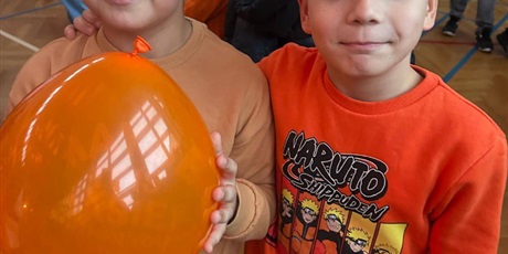 Powiększ grafikę: dzien-tumbo-w-sp-79-dziekujemy-658436.jpg