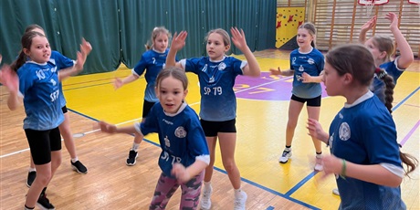 Powiększ grafikę: dziewczyny-w-finale-mistrzostw-gdanska-675203.jpg