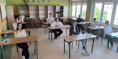 Powiększ grafikę: egzaminy-osmoklasistow-jezyk-polski-692767.jpg