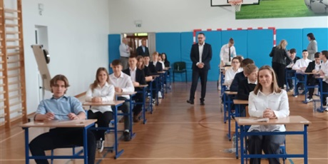 Powiększ grafikę: egzaminy-osmoklasistow-trwaja-614556.jpg