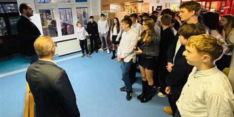 Powiększ grafikę: egzaminy-probne-664588.jpg