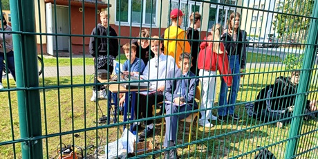 Powiększ grafikę: mecz-uczniowie-nauczyciele-624909.jpg