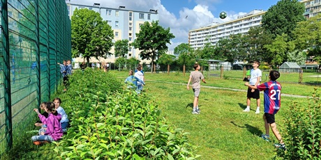 Powiększ grafikę: mecz-uczniowie-nauczyciele-624945.jpg