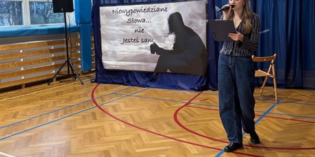 Powiększ grafikę: niewypowiedziane-slowa-nie-jestes-sam-660768.jpg