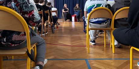 Powiększ grafikę: niewypowiedziane-slowa-nie-jestes-sam-660771.jpg