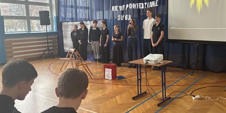 Powiększ grafikę: niewypowiedziane-slowa-nie-jestes-sam-660773.jpg