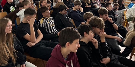 Powiększ grafikę: niewypowiedziane-slowa-nie-jestes-sam-660790.jpg