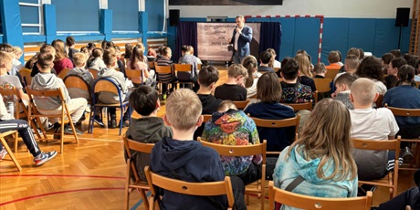 "Niewypowiedziane słowa... nie jesteś sam" dla uczniów klas 1- 3 oraz 4 - 5