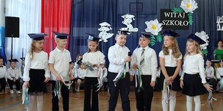 Powiększ grafikę: pasowanie-na-ucznia-647985.jpg