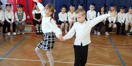 Powiększ grafikę: pasowanie-na-ucznia-647988.jpg