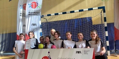 Próba sił naszych piłkarek ręcznych w Gdańskiej Olimpiadzie Młodzieży 🤾‍♀️