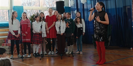 Powiększ grafikę: przedstawienia-swiateczno-noworoczne-667714.jpg