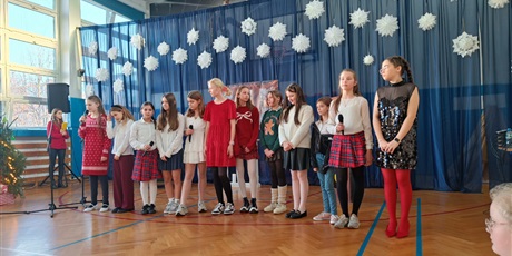 Powiększ grafikę: przedstawienia-swiateczno-noworoczne-667715.jpg