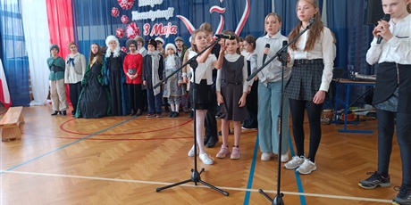 Powiększ grafikę: rocznica-uchwalenia-konstytucji-3-maja-691200.jpg
