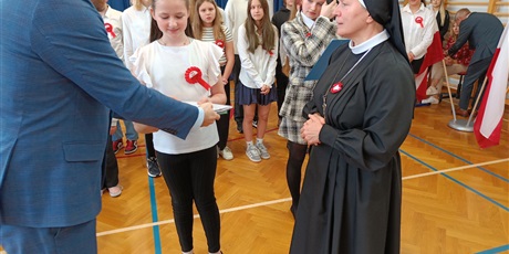 Powiększ grafikę: sukcesy-w-wojewodzkim-konkursie-jan-pawel-ii-wielkie-tematy-653437.jpg