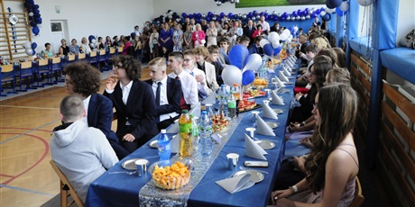 Powiększ grafikę: to-byl-bal-627017.jpg