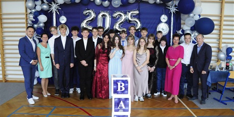 Powiększ grafikę: to-byl-bal-627022.jpg