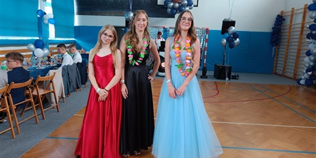 Powiększ grafikę: to-byl-bal-627031.jpg