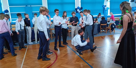 Powiększ grafikę: to-byl-bal-627041.jpg