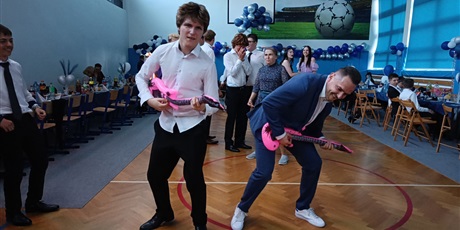 Powiększ grafikę: to-byl-bal-627055.jpg