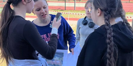 Powiększ grafikę: tydzien-zdrowia-w-sp79-biegi-na-orientacje-688892.jpg