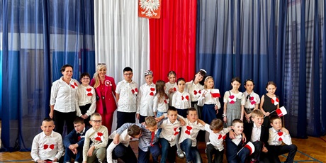 Powiększ grafikę: uroczyste-apele-612031.jpg