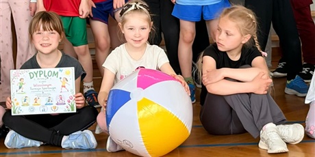 Powiększ grafikę: wiosenny-turniej-sportowy-klas-0-3-690387.jpg