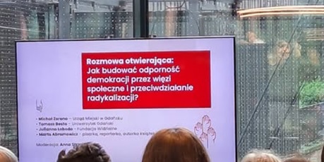 Powiększ grafikę: wspolnota-ma-moc-jestesmy-na-10-gdanskich-dniach-demokracji-711433.jpg
