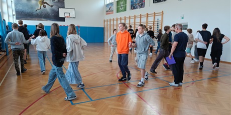 Powiększ grafikę: zbliza-sie-koniec-roku-szkolnego-624392.jpg